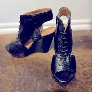 Gianni Bini black leather wedges, size 6.5